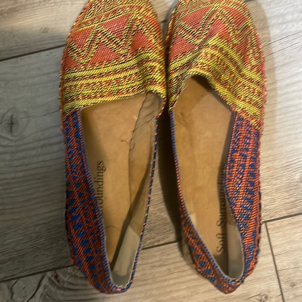 Women’s shoes